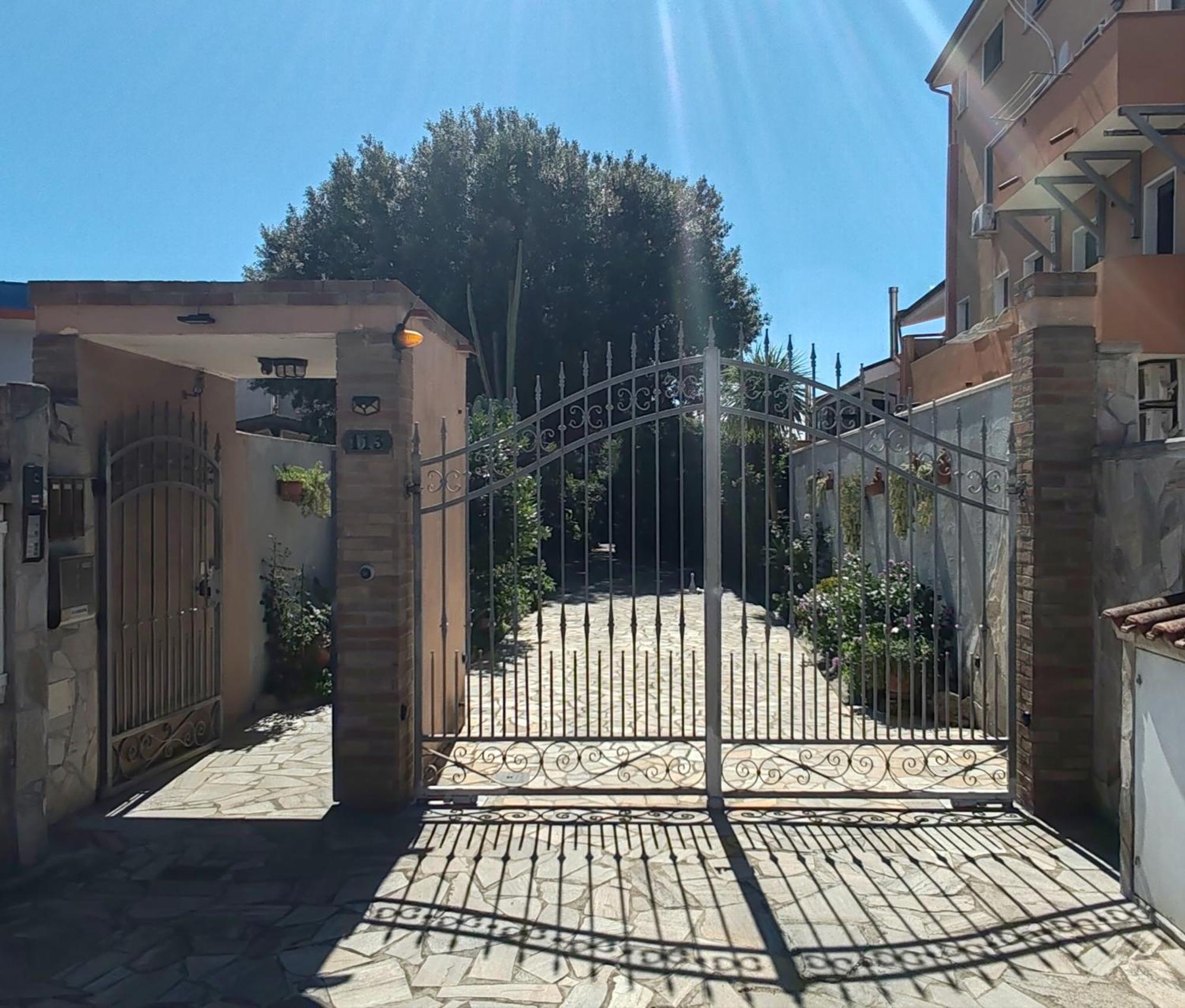 Casa Giò Apartamento Assemini Exterior foto